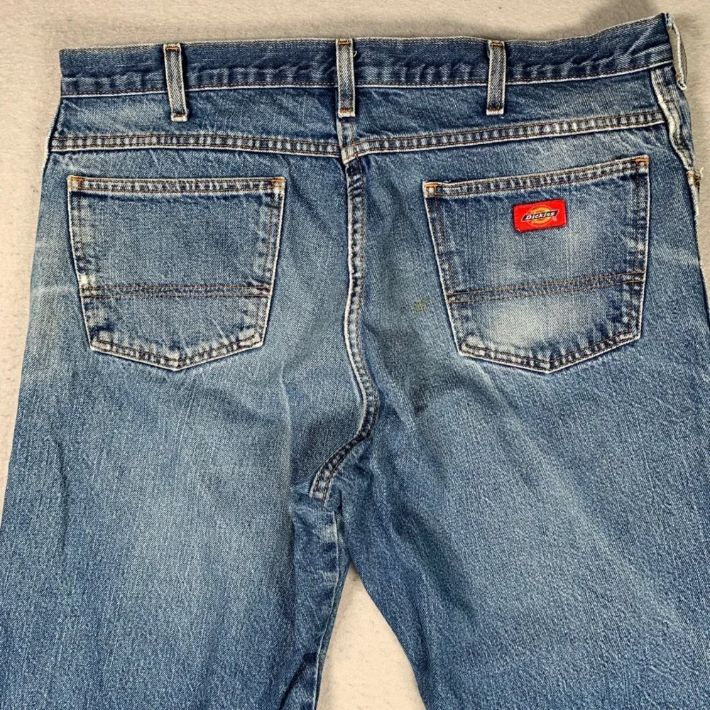 Dickies Jeans Mens 38x30 Blue Distressed Straight Leg Denim Workwear W6D1444 - Picture 12 of 16